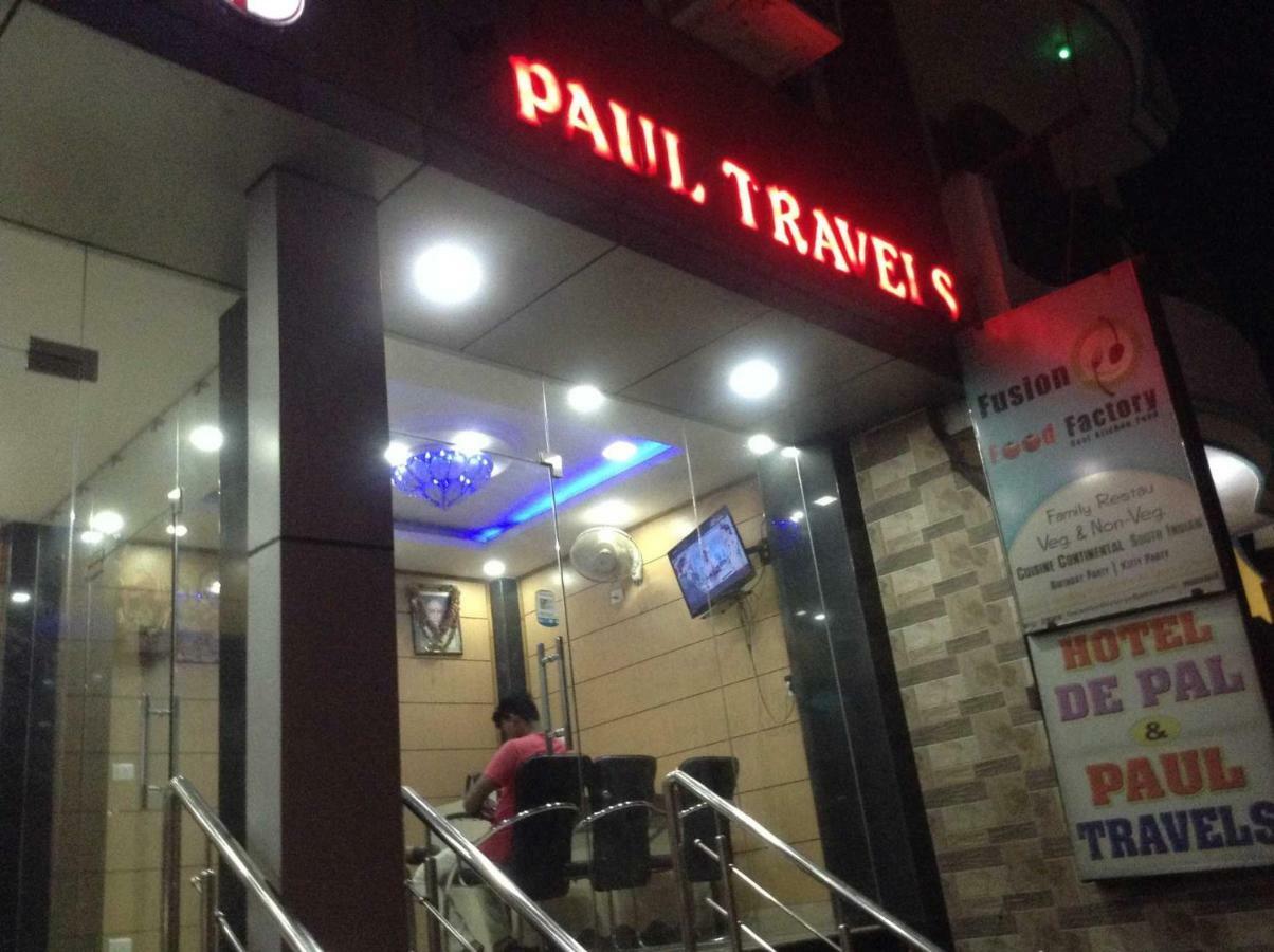 Adb Rooms Hotel De Pal 바라나시 외부 사진